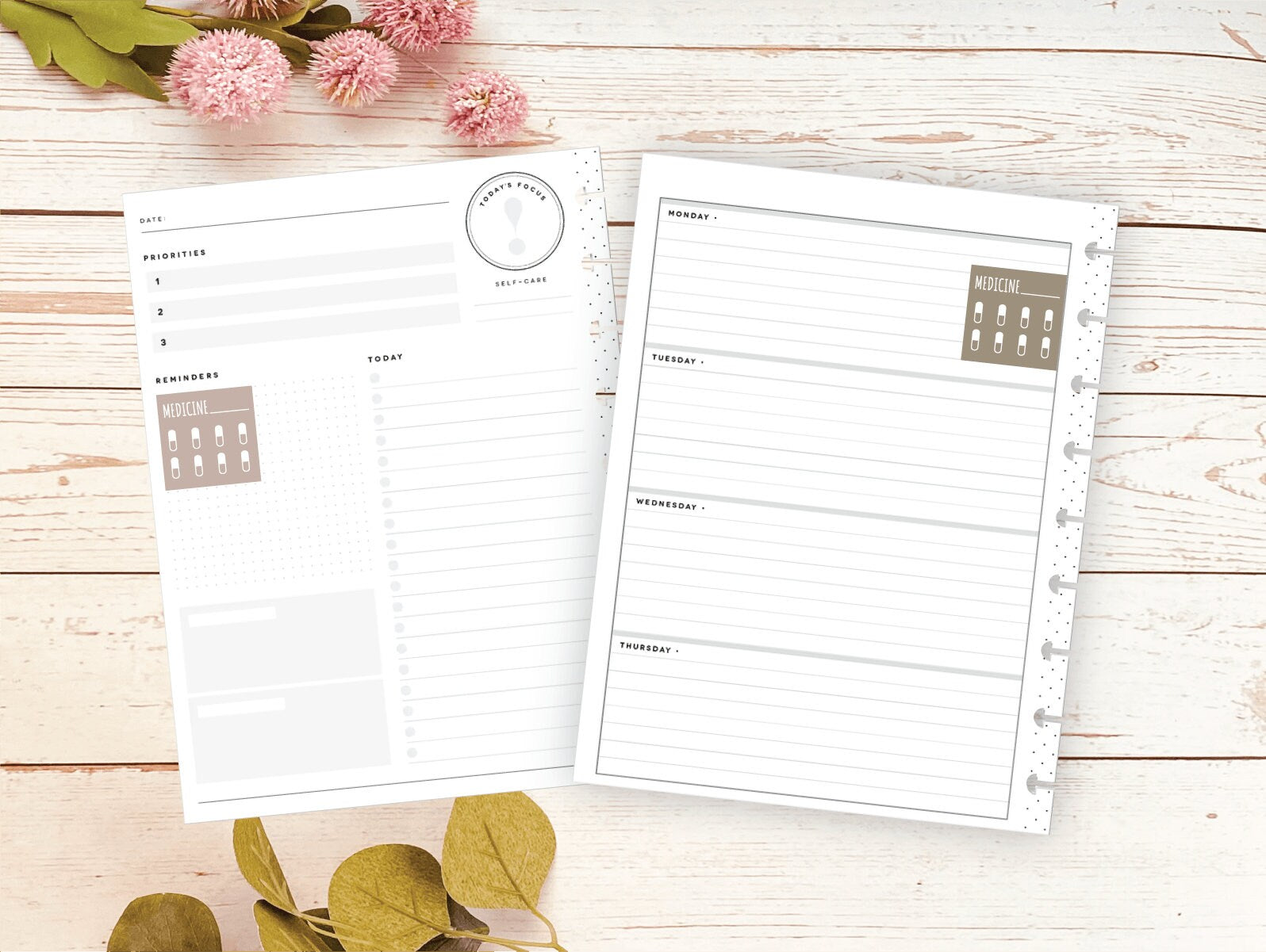Daily Medicine Tracker. Stickers for Planners and Bullet Journals. Habit Tracker Stickers || F772